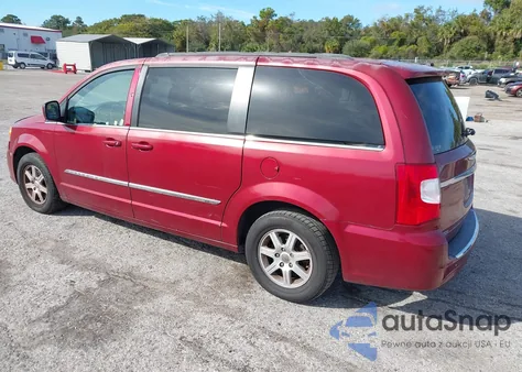 2013 Chrysler Town & Country Touring из США, поврежденный, VIN 2C4RC1BG9DR656336